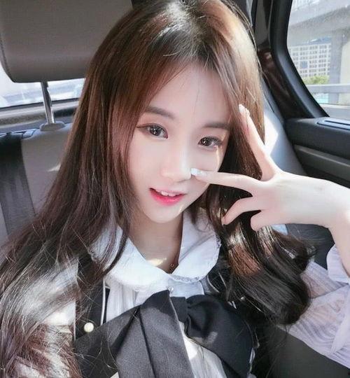 快手网红王乐乐唱歌,歌声传遍网络