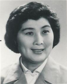 傅全香照片,岁月流转，风采依旧的传奇女性