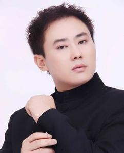 红尘情歌高安网红,高安网红演绎经典旋律